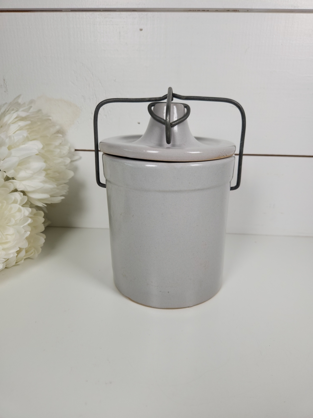 Vintage Wisconsin Homestead Crock w/ Bail Closure Lid |Butter / Cheese Stoneware - Picture 4 of 10